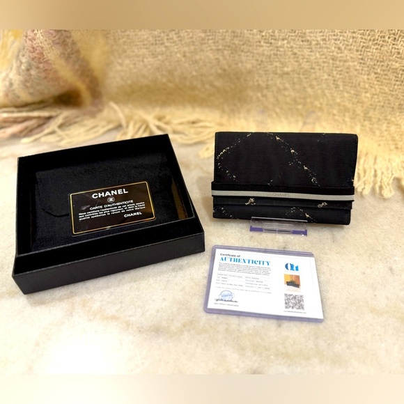 Chanel Black and White Travel Line Nylon Bifold Long Wallet - Picture 3 of 10